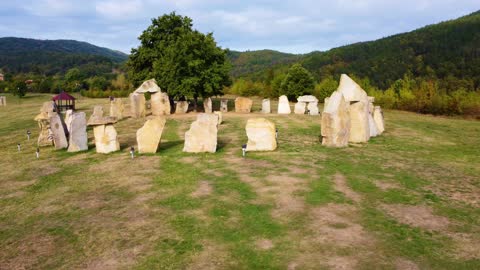 Българският "Стоунхендж" The Bulgarian Stonehenge