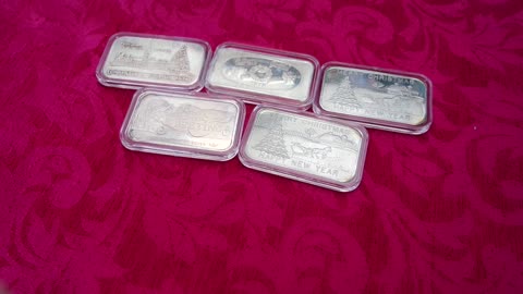 New Side Quest Thanks To @tridentstacking And @SilverStruck #vintagesilver #christmassilverbars