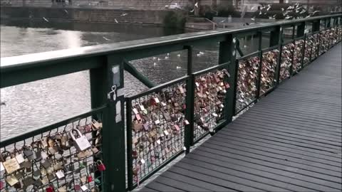 zurich suisse love pont