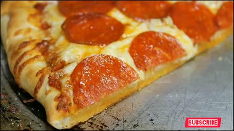 How To Make Your Own Pepperoni Pizza: