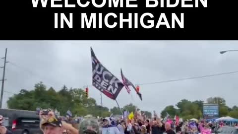 Thousands of Trump Supporters Line the Streets to Greet Biden as He Arrives in Howell, Michigan