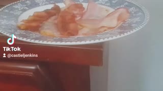 Johnny Cash loves his bacon