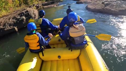 Extreme White Water Rafting in the Chattahoochee River