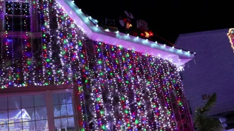 Extreme Christmas home lights