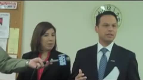 VIDEO RESURFACES: Josh Shapiro REFUSES to answer this journalist's basic question in PA
