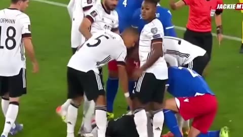 100% Sportsmanship In Football