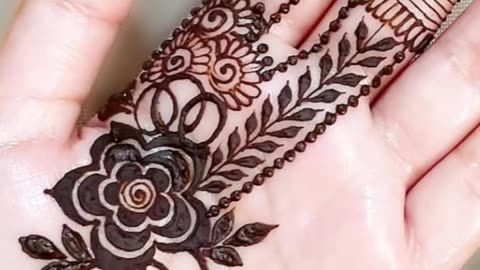 Very Beautiful Unique Floral Henna Design #shortsvideo #beautiful #viralvideo2023 #trending #beautifulgirl #hennadesigns