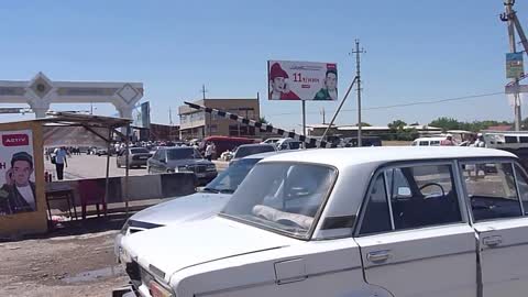 At the Kazakh Border - Entering Uzbekistan | Border Kazakhstan - Uzbekistan Silk Road Tour