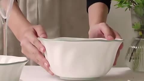 Glaze White Ceramic Plates Sets Restaurant Wedding Dinnerware Set with Green Rim