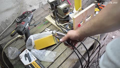 DIY WELDING MACHINE USING 5 MICROWAVE TRANSFORMERS