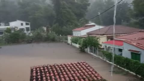 Part of Greece underwater! Monstrous floods in Thessaly!