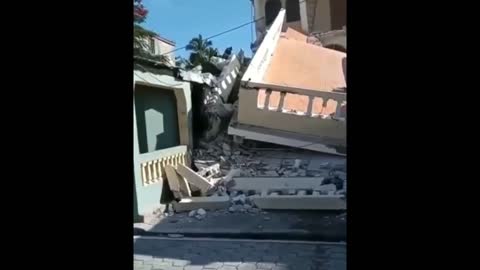 7.2 MAGNITUDE EARTHQUAKE SHAKES HAITI