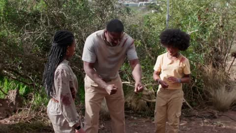 Beast - On Set with Idris Elba Featurette