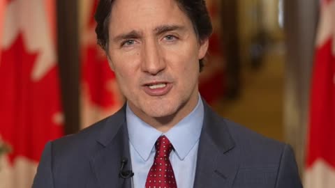 Trudeau Finally Stays Apolitical During Christmas