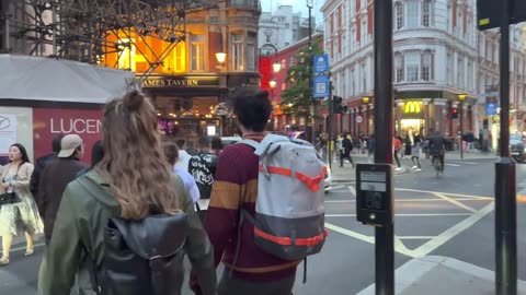 A Summer Evening Walk in London - Exploring the West End and Central London Walk [4K HDR]