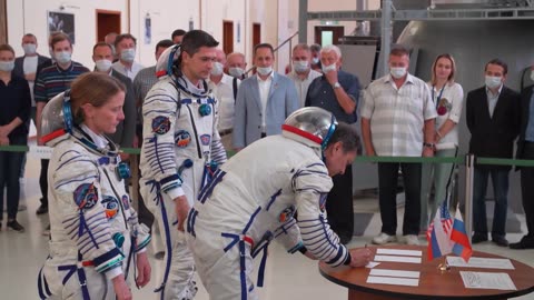 Expedition 70 Space Station Crew Undergoes Final Training Outside Moscow