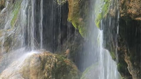 Moments in #amazingnature 10-#Shorts Mindfulness Meditation -Natural Sounds #naturesounds -WaterFall