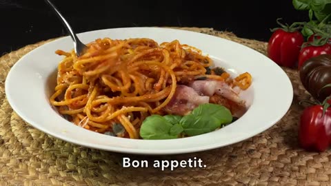 My grandfather learned the recipe from an old Italian! Now everyone cooks pasta like this!