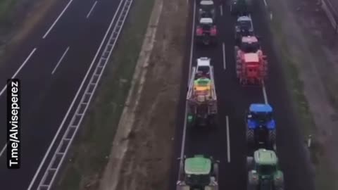 TRACTORADA la revolucion en TODA europa contra la agenda genocida 2030