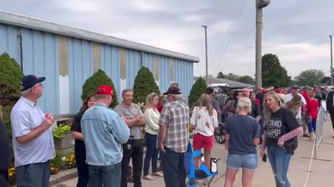 Daniel Baldwin-Big crowd in Maquoketa, Iowa FOUR HOURS before Pres. Trump is set to speak.