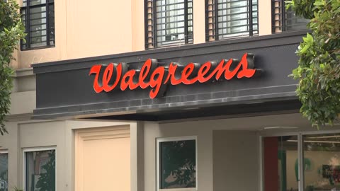Walgreens set to shutter 450 stores amid drop in consumer spending and COVID vaccine demand