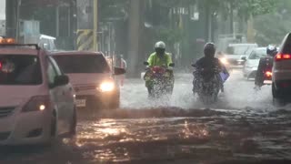 Al menos 12 desaparecidos y 12.000 afectados por el tifón Conson en Filipinas
