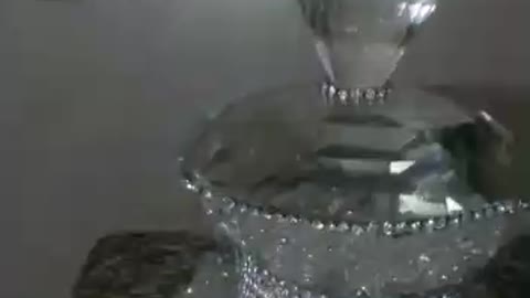 Glass diamond