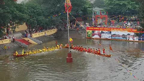 boat racing festival in vietnam