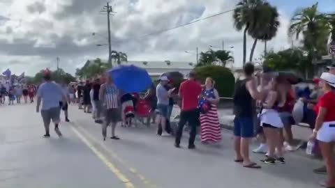 Thousands of people go to the Sarasota Fairgrounds for President Donald Trump's rally.
