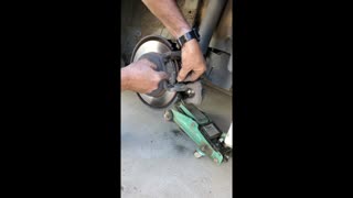 2011 prius rear brake job without special tools