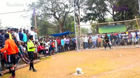 FOOTBALL GOAlKEEPER SEVES GOALS