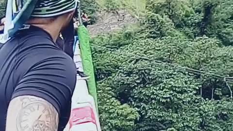 Bungee Jump Goes Horribly Wrong