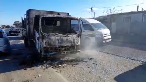 City of Cape Town vehicles torched in Nyanga allegedly by taxi drivers