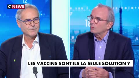 Perronne : "En Grande-Bretagne les vaccinés meurent 4 fois plus que les non-vaccinés"