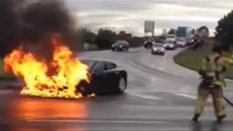 TESLA CARS ALWAYS BLOW-UP BECAUSE OF DEFECTIVE DESIGN