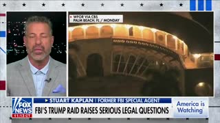 Former FBI Agent: Trump Raid was all for show.