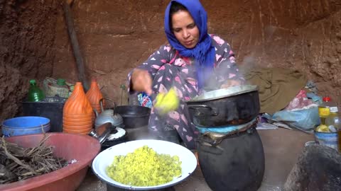 Moroccan Village Food - PRIMITIVE COOKING in Rural Morocco!! RARE Home-Cooked Amazigh Food!
