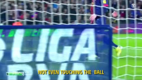 Luck or Skill ? 7 Glorious Messi Moments - With Commentaries