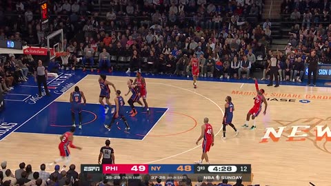 Buddy Hield Buckets with the Clutch 3! Sixers Lead Knicks by 4