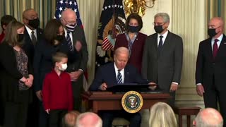 Joe Biden Tries And Fails To Read Name Of Bill He Signs