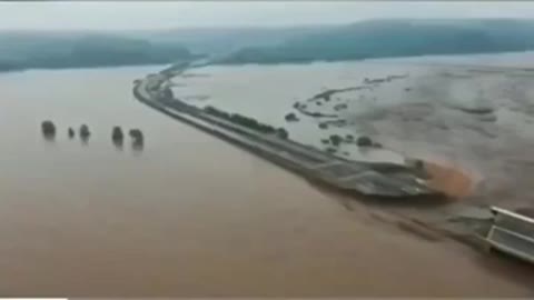 Two Dams in China collapse!