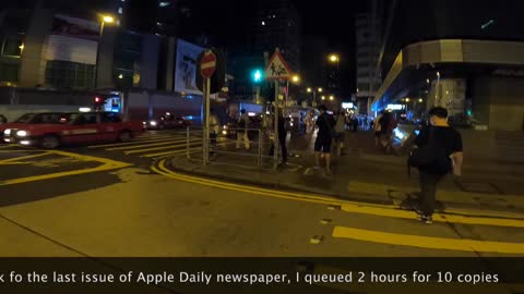 HONG KONG PEOPLE QUEUE 2 HOURS FOR the last issue Apple Daily NEWSPAPER IN MIDNIGHT 24 JUNE 2021