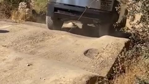 Tesla Cybertruck doing off road testing