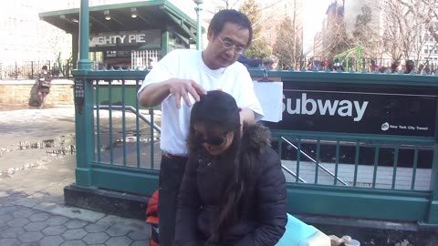 Luodong Massages Asian Girl At Union Square
