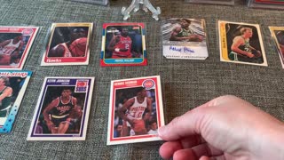 Universal Treasures Hot Case Find the Michael Jordan Rookie