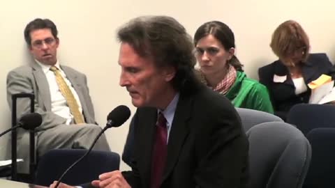 Gary Null Speaking Out at the NYS Assembly Hearing | 10-13-2009 | (part 1 of 3)