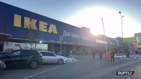 Russia: Full house in Moscow’s IKEA as it closes stores in country