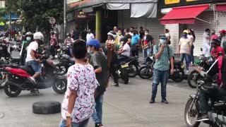 bloqueo en la cra 25 con calle 34 bucaramanga