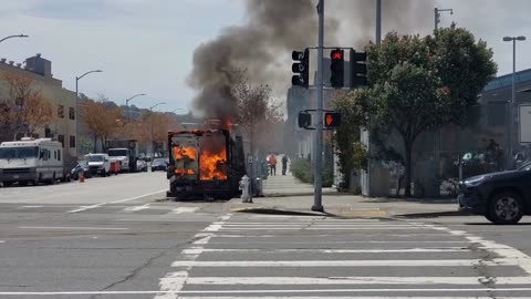 Mystery Water Truck Helps SFFD Extinguish Box Van Fire