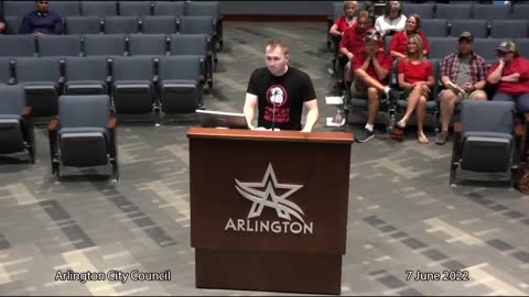 Speaking against pride month at Arlington Texas city council 🤣🤣 Cassady Campbell
